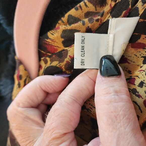 The Avenue Womens sz 26/28 Blouse Animal Print Button Front Leopard Cheetah Vtg - Picture 14 of 15